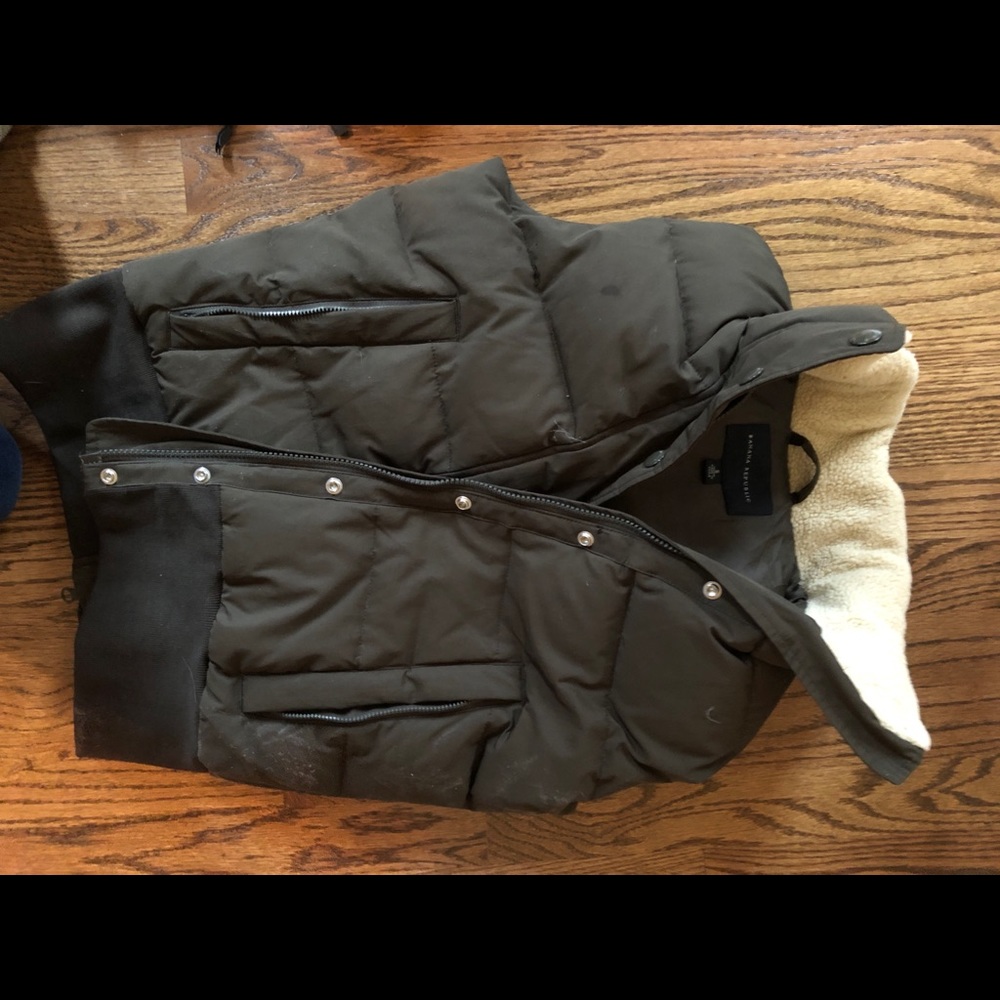 Banana republic down vest